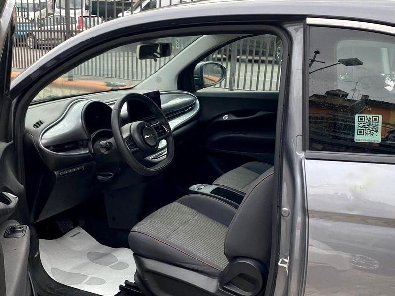 Usata Fiat 500e Business 42 kW (58 CV) 2020 Antracite Utilitaria