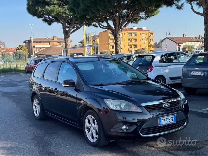 Usata Ford Focus 145 CV (106 kW) 2009 Nero Berlina