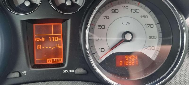 Usata Peugeot 308 SW Premium 109 CV (80 kW) 2008 Station wagon