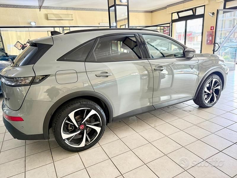 Usata DS Automobiles DS7 Crossback Performance Line Plus 130 CV (95 kW) 2024 Grigio SUV