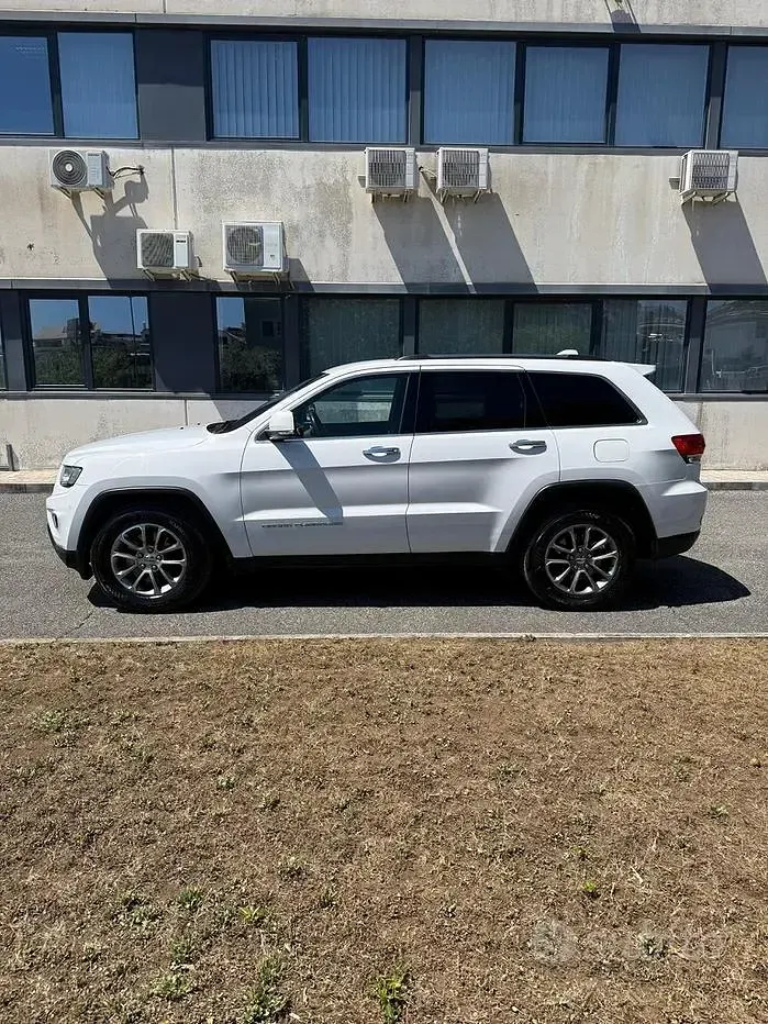 Usata Jeep Grand Cherokee 250 CV (183 kW) 2014 Bianco SUV