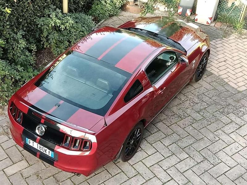Usata Ford Mustang 305 CV (224 kW) 2014 Rosso Coupé