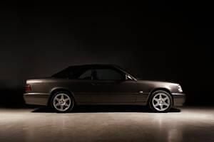 Usata Mercedes E300 220 CV (161 kW) 1992 Grigio Cabrio