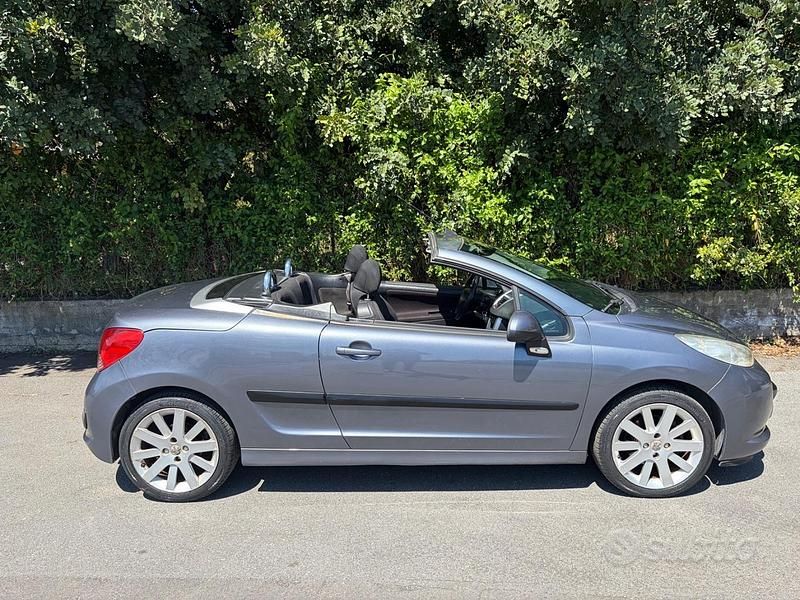 Usata Peugeot 207 CC 112 CV (82 kW) 2007 Cabrio