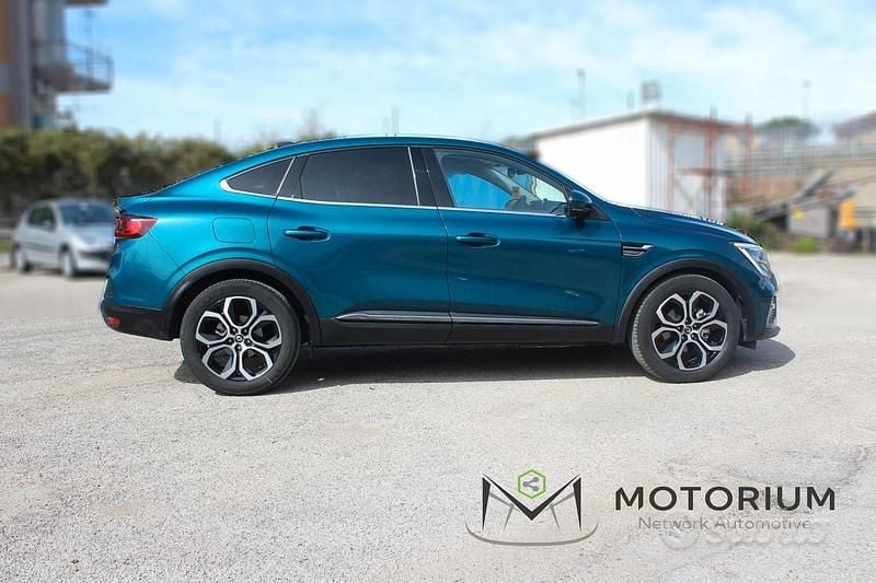 Usata Renault Arkana Intens 147 CV (108 kW) 2022 Blu SUV