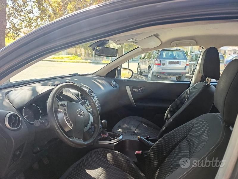 Usata Nissan Qashqai 106 CV (77 kW) 2009 Grigio SUV
