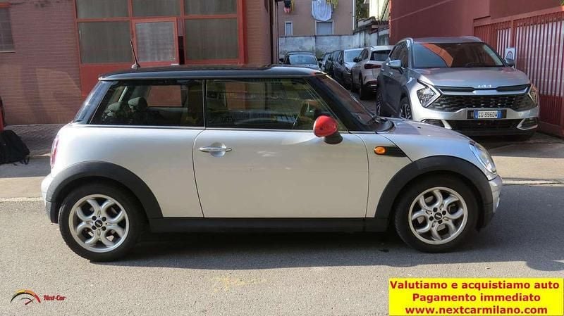 Usata Mini Cooper 120 CV (88 kW) 2009 Grigio Utilitaria