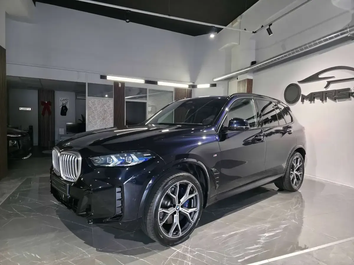 Usata BMW X5 M Sport 298 CV (219 kW) 2024 Carbon black SUV