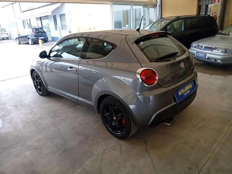 Usata Alfa Romeo MiTo Distinctive 120 CV (88 kW) 2011 Grigio Utilitaria