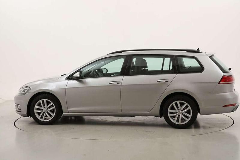 Usata VW Golf VII Business 116 CV (85 kW) 2018 Argento Station wagon