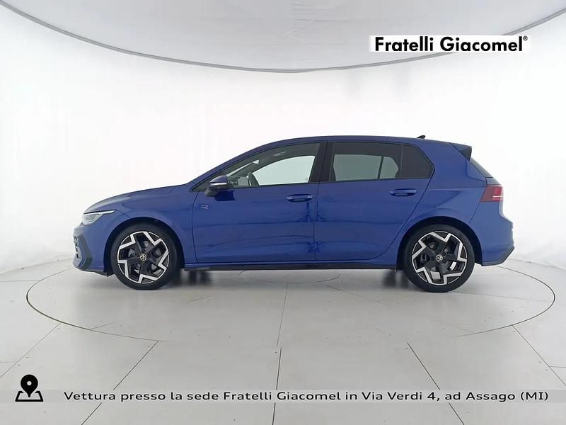 Usata VW Golf VIII R-line 150 CV (110 kW) 2025 L9 lapiz blue metallizzato Berlina