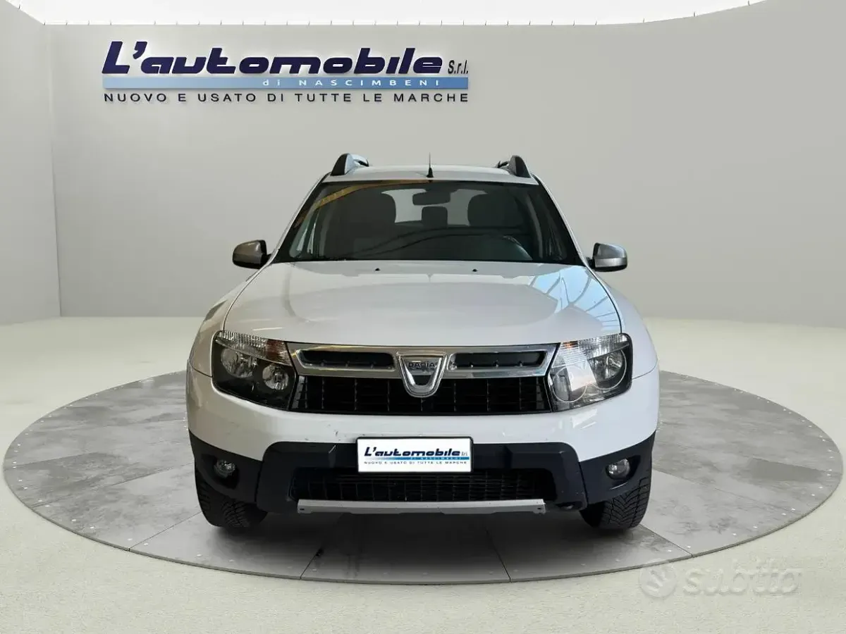Usata Dacia Duster Lauréate 107 CV (78 kW) 2013 Bianco SUV
