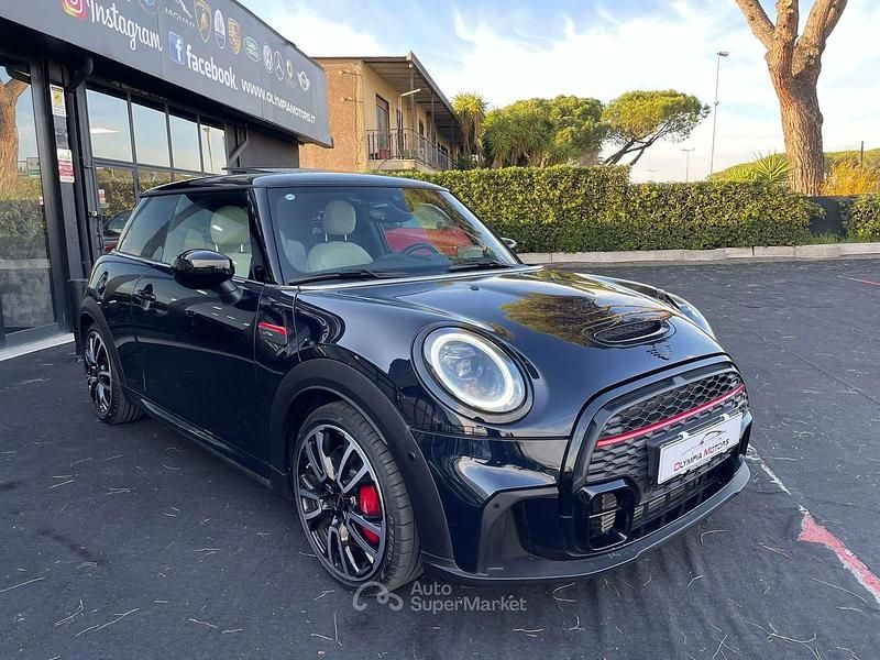 Nero Usata 2022 Mini Cooper S Due volumi | 33.890 € (Molto cara) - Immagine 1/3