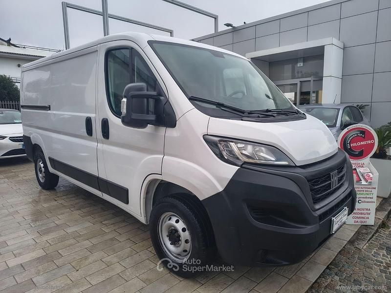 Usata Fiat Ducato 14 Easy 140 CV (102 kW) 2023 Bianco Furgone