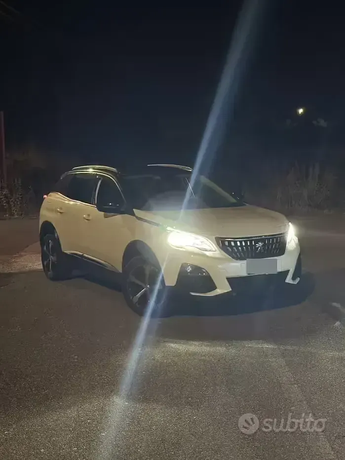 Usata Peugeot 3008 131 CV (96 kW) 2020 Bianco SUV