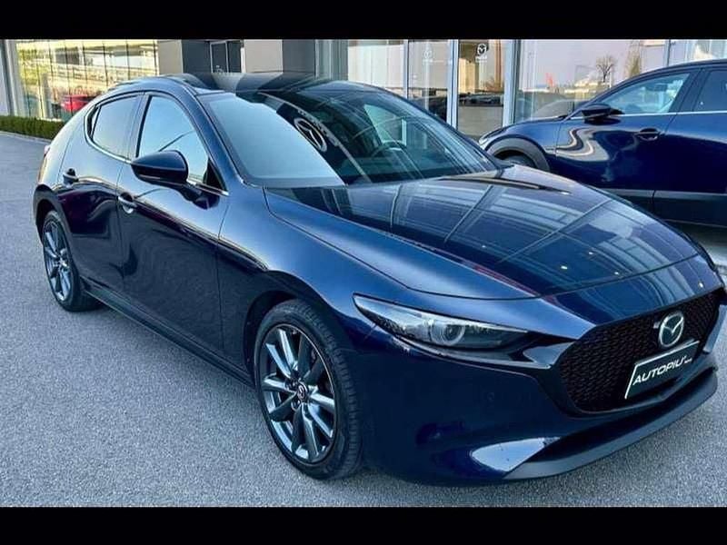Usata Mazda 3 Exceed 150 CV (110 kW) 2021 Blu Berlina