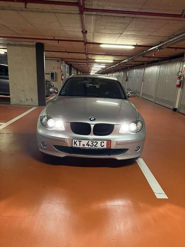 Usata BMW 118 129 CV (94 kW) 2006 Utilitaria