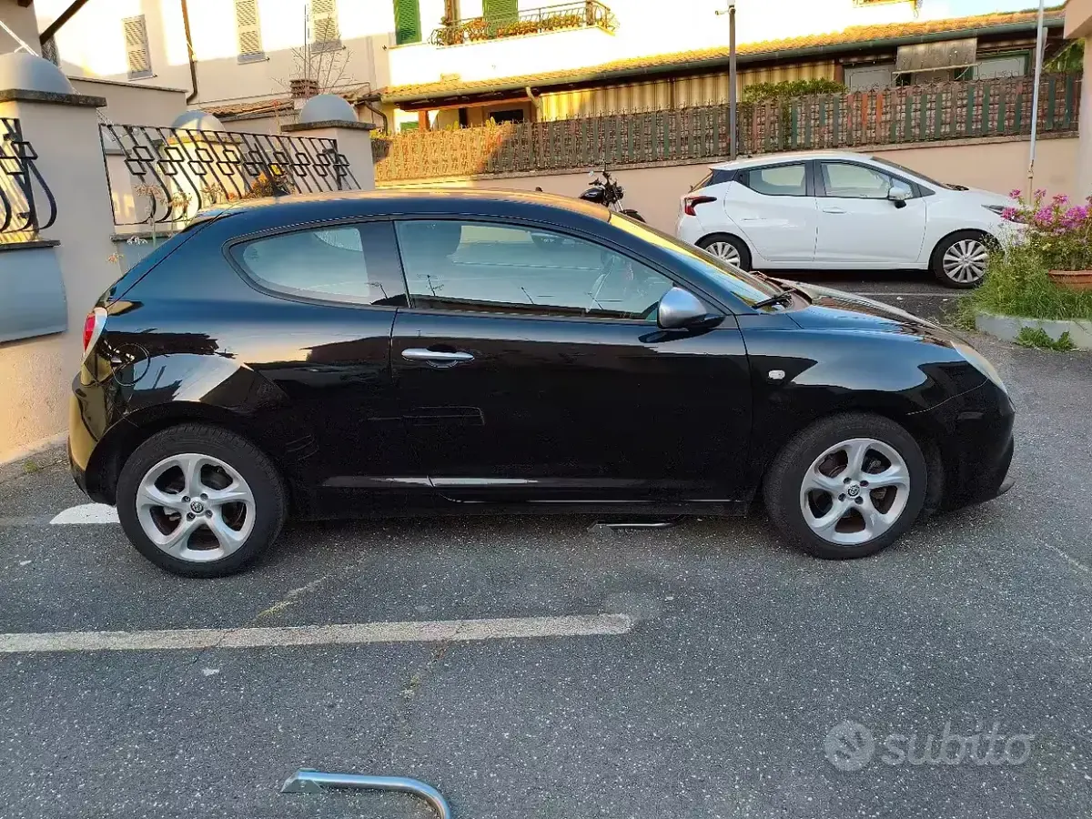 Usata Alfa Romeo MiTo 120 CV (88 kW) 2018 Nero Utilitaria