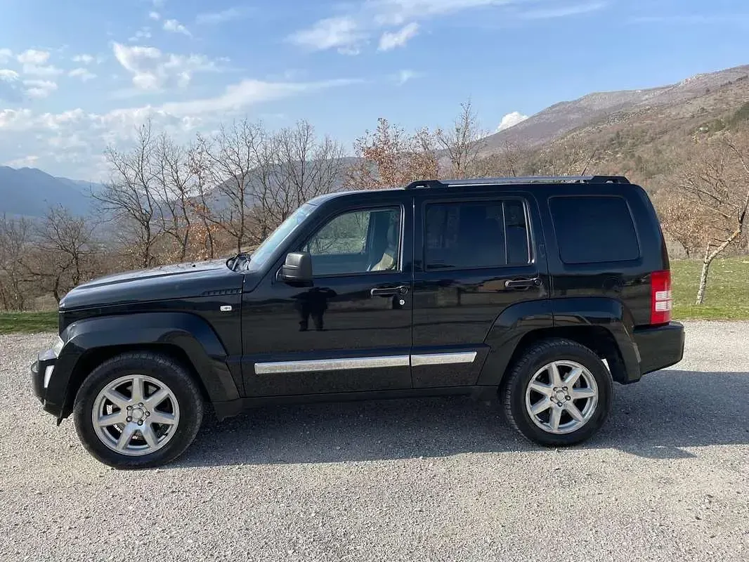 Usata Jeep Cherokee Limited 200 CV (147 kW) 2011 SUV