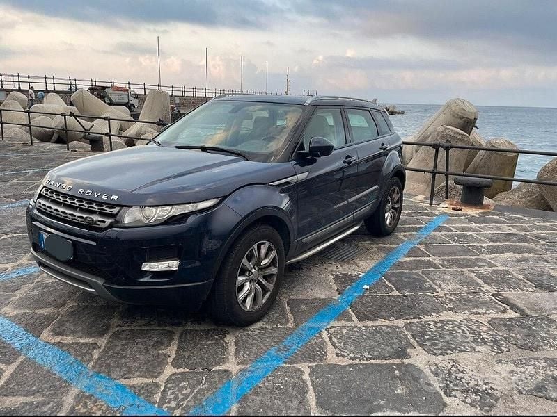 Usata Land Rover Range Rover evoque Prestige 190 CV (139 kW) 2014 Blu Station wagon