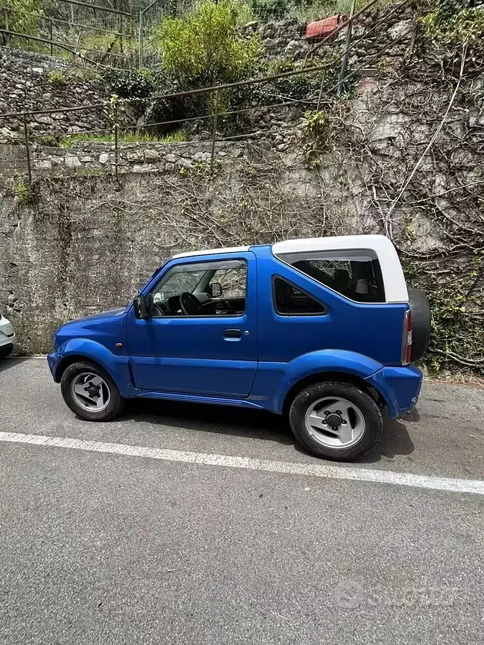 Usata Suzuki Jimny 85 CV (62 kW) 2004 Bluazzurro SUV