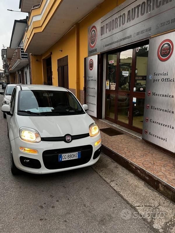 Bianco Usata 2021 Fiat Panda Tre volumi | 7100 € (Super prezzo) - Immagine 1/4