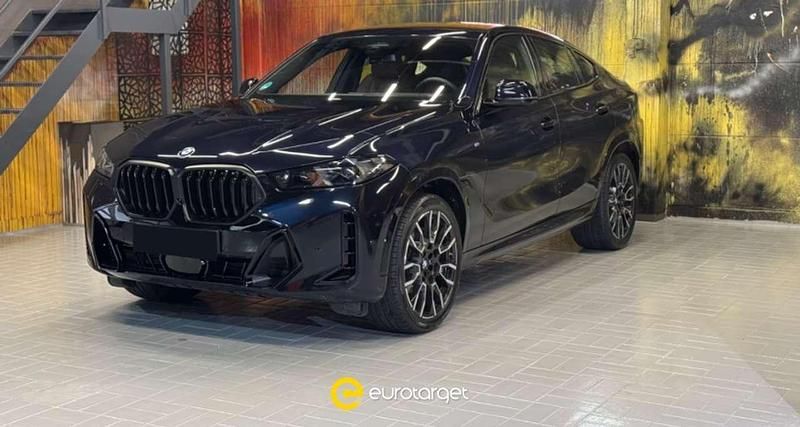 Usata BMW X6 M Sport 381 CV (280 kW) 2023 Nero metallizzato SUV