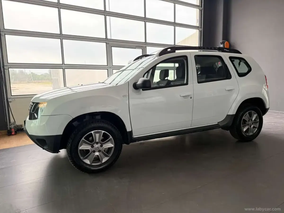 Usata Dacia Duster Ambiance 109 CV (80 kW) 2014 Bianco SUV