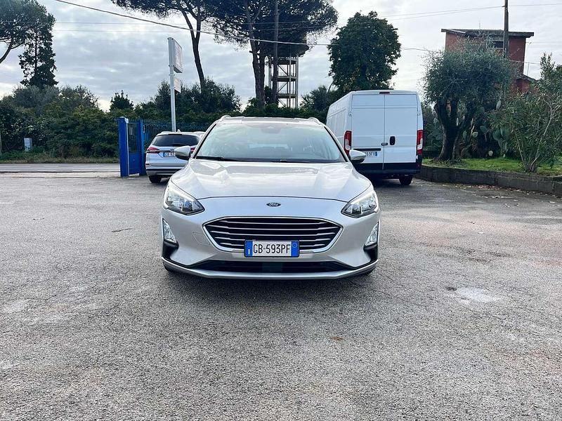 Usata Ford Focus Business Edition 120 CV (88 kW) 2020 Argento Station wagon