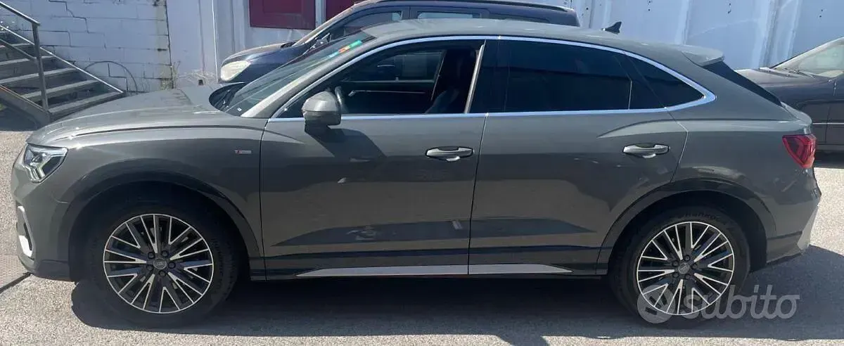 Usata Audi Q3 S-Line 230 CV (169 kW) 2019 Grigio SUV