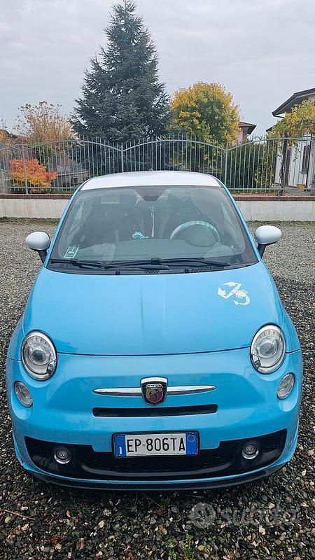 Blu Usata 2013 Fiat 500 Abarth Due volumi | 8000 € (Ottimo prezzo) - Immagine 1/4