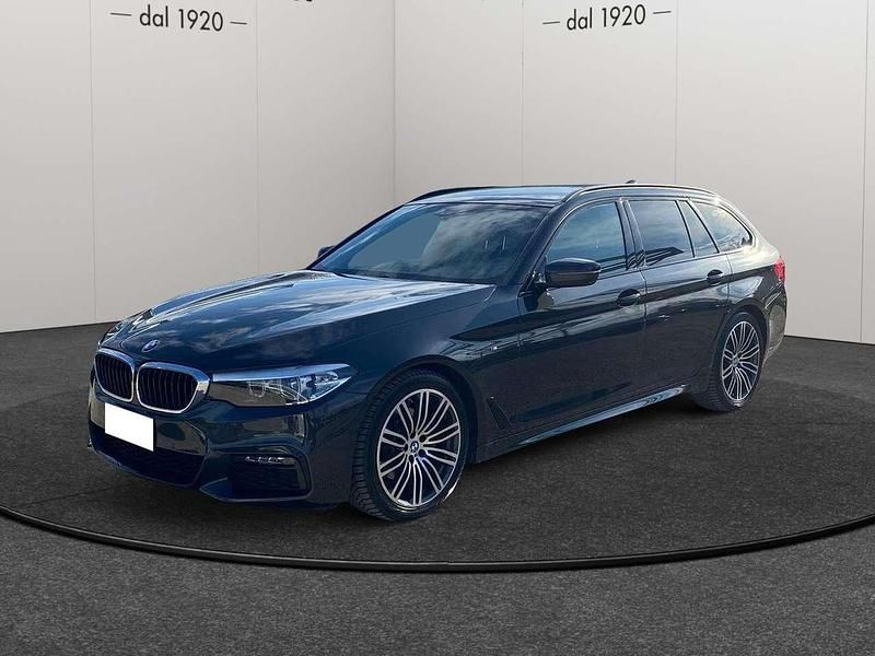 Grigio Usata 2020 BMW 520 Comfort Edition Station wagon | 29.000 € (Ottimo prezzo) - Immagine 1/4
