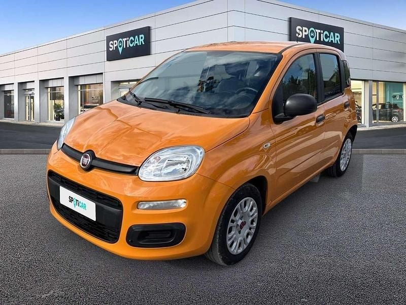 Arancione Usata 2021 Fiat Panda S Tre volumi | 10.250 € (Buon prezzo) - Immagine 1/4