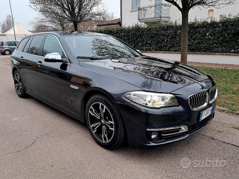Usata BMW 520 Efficient Dynamics 190 CV (139 kW) 2016 Grigio Station wagon