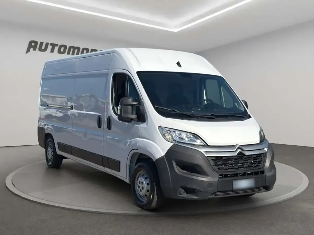 Usata Citroën Jumper 140 CV (102 kW) 2022 Bianco Monovolume