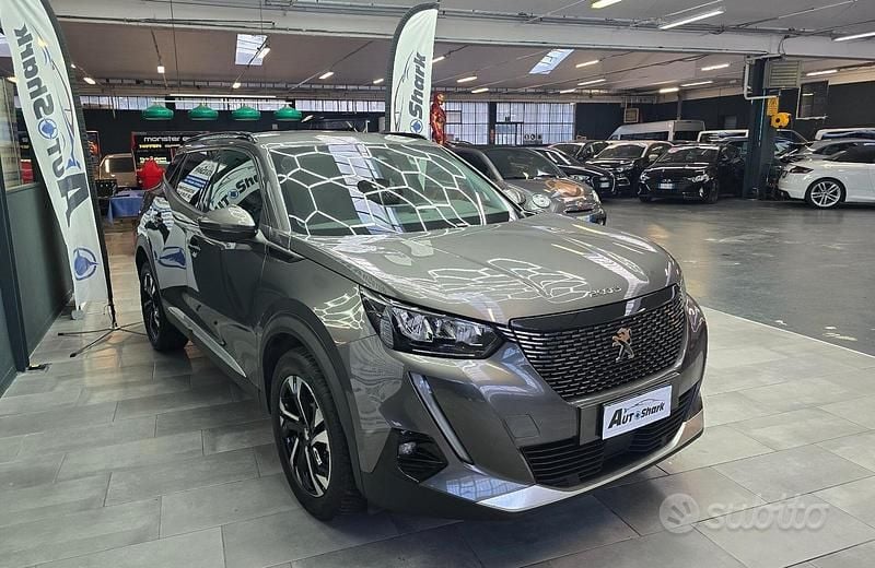 Usata Peugeot 2008 Allure 131 CV (96 kW) 2021 Grigio SUV