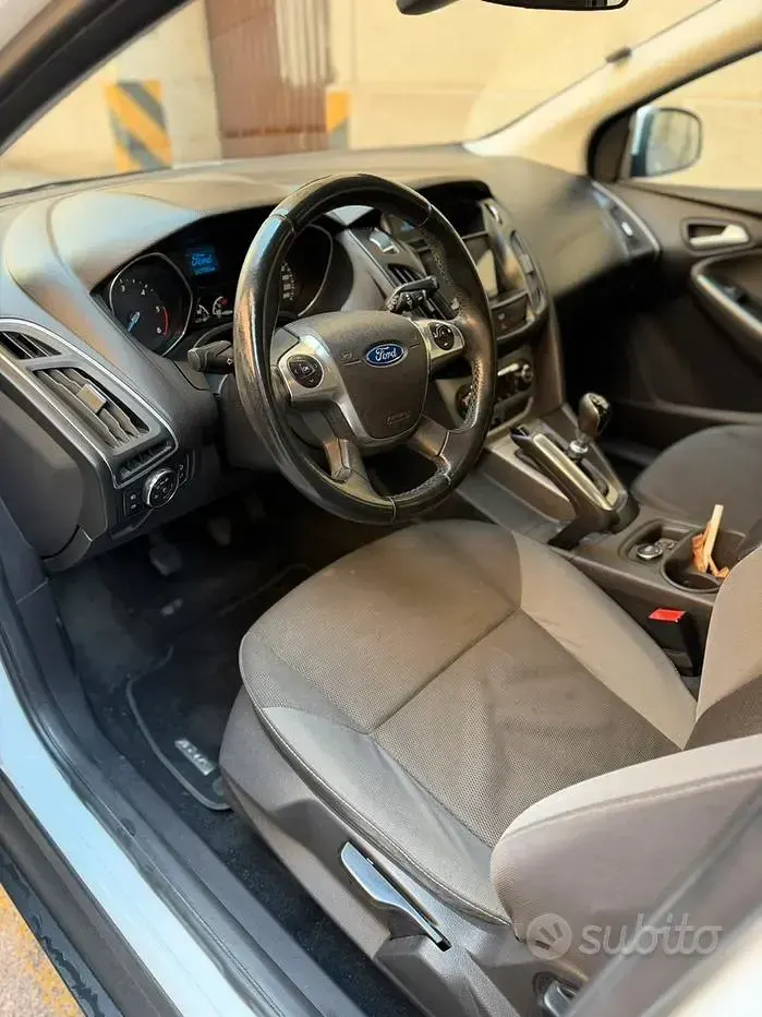 Usata Ford Focus 95 CV (69 kW) 2013 Bianco Berlina