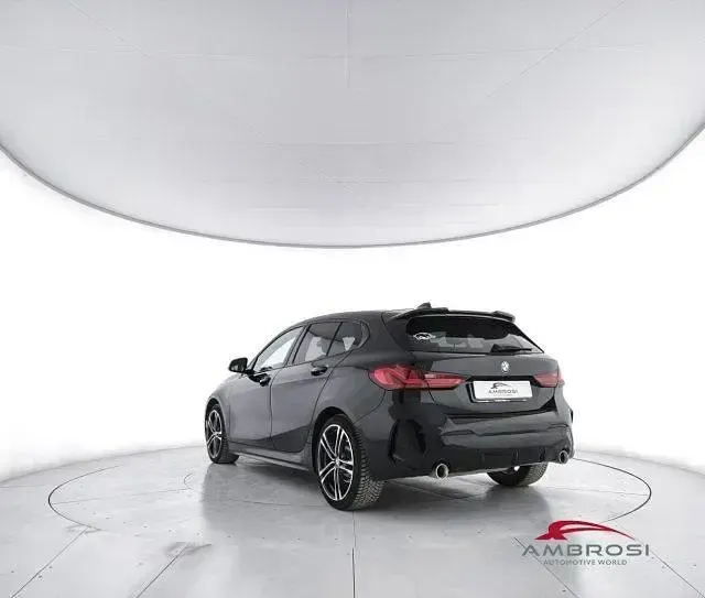 Usata BMW 118 M Sport 150 CV (110 kW) 2019 Nero Utilitaria