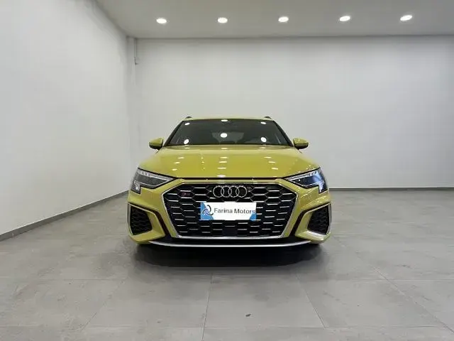 Usata Audi S3 Ambiente 310 CV (228 kW) 2022 Giallo Berlina