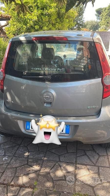 Usata Opel Agila 94 CV (69 kW) 2011 Utilitaria