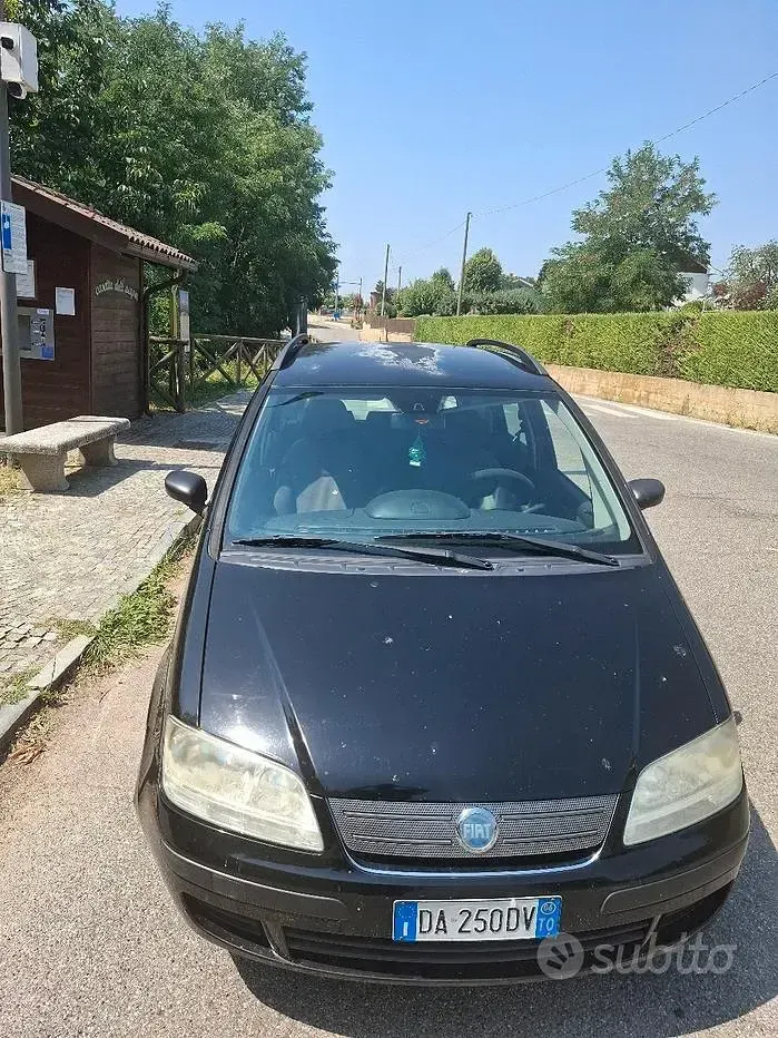 Usata Fiat Idea 80 CV (58 kW) 2006 Nero Monovolume