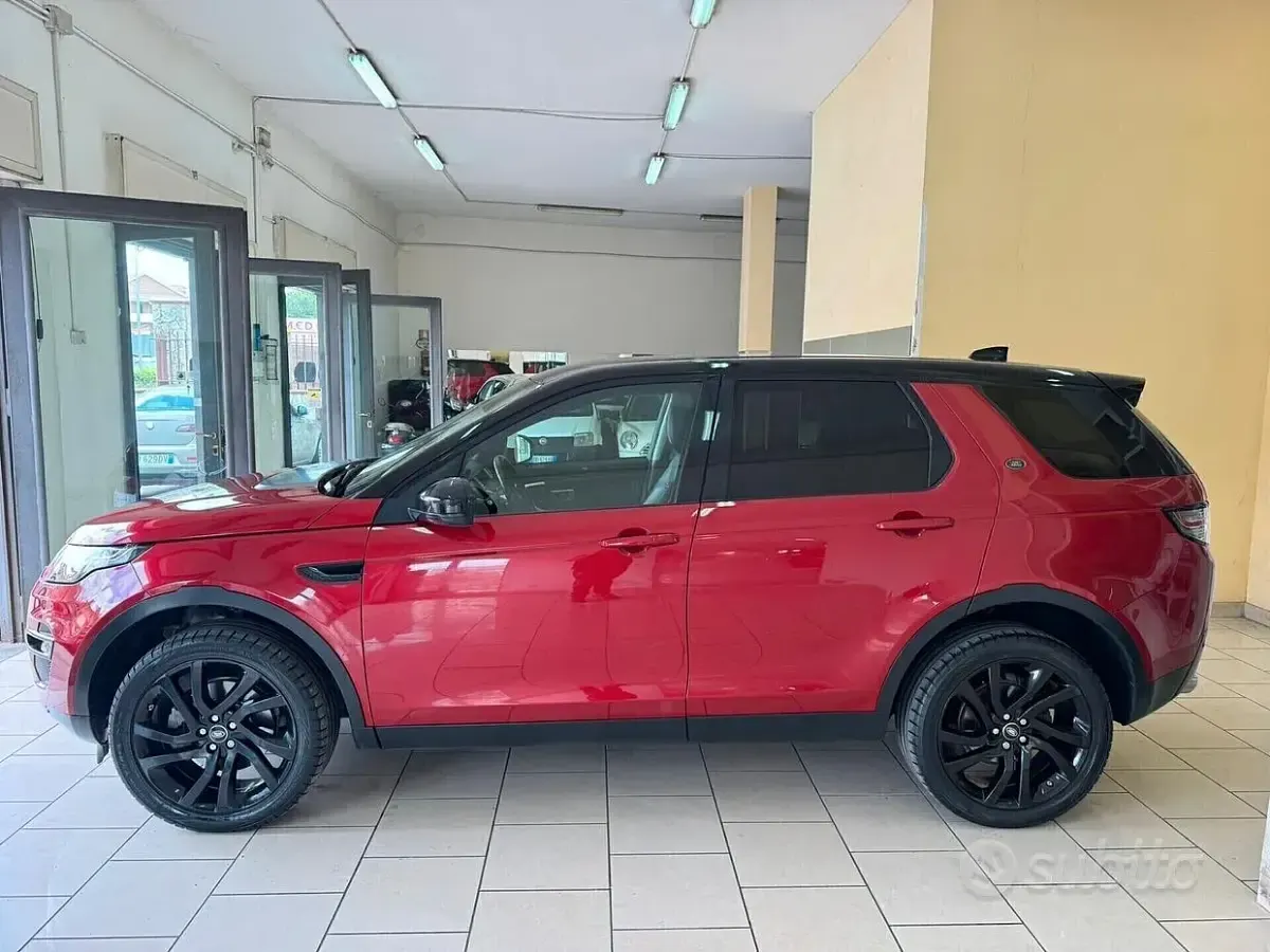 Usata Land Rover Discovery Sport HSE 179 CV (131 kW) 2017 Rosso SUV