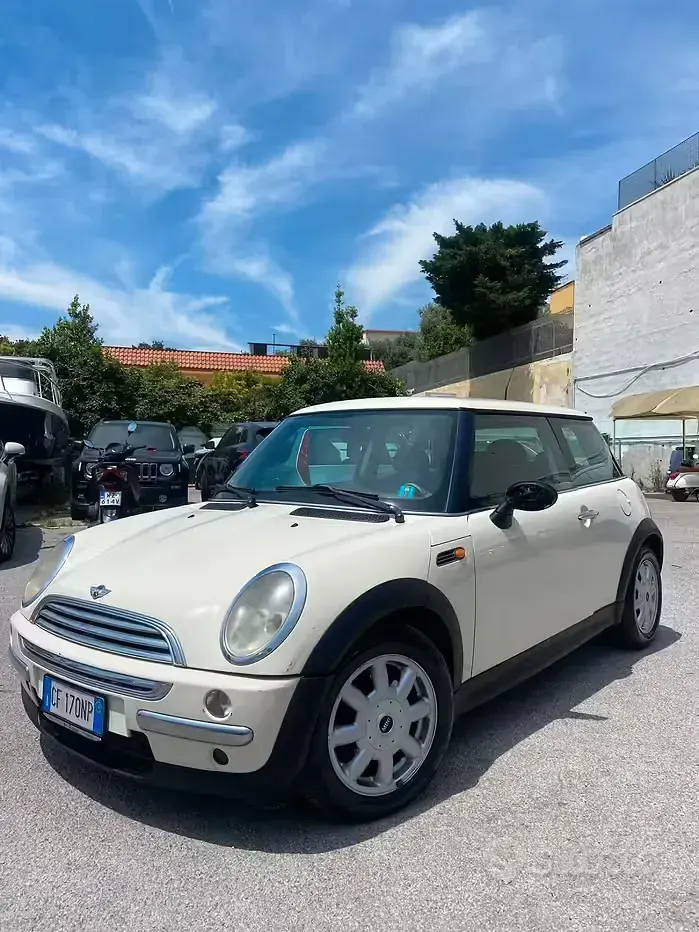 Usata Mini One D 75 CV (55 kW) 2003 Bianco Utilitaria