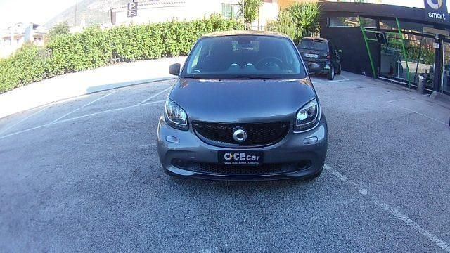 Usata Smart ForFour 71 CV (52 kW) 2018 Grigio Utilitaria