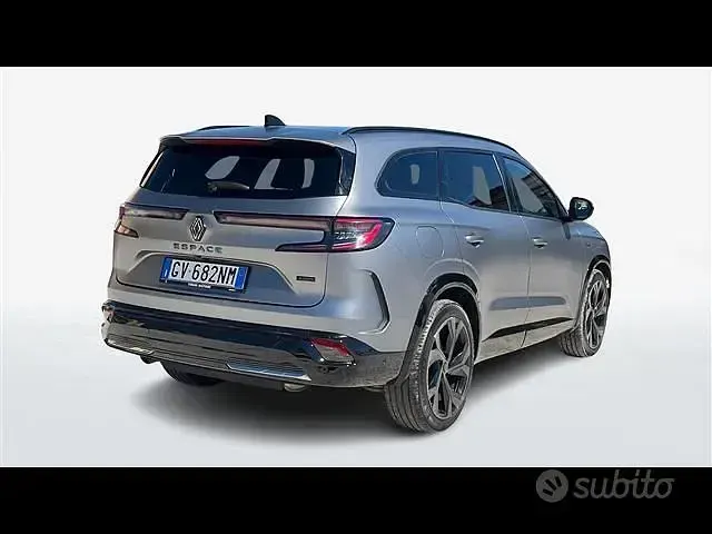 Usata Renault Espace 131 CV (96 kW) 2024 Grigio SUV
