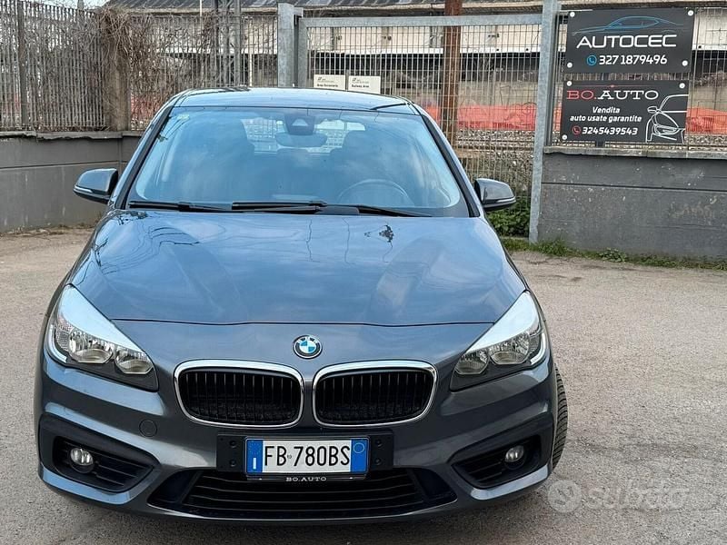 Usata BMW 216 Active Tourer Luxury Line 116 CV (85 kW) 2015 Grigio Monovolume