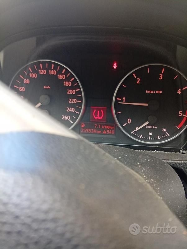 Usata BMW 320 2006 Blu Berlina