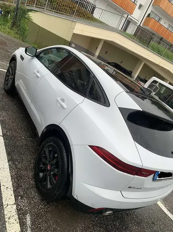 Usata Jaguar E-Pace S 150 CV (110 kW) 2018 Bianco SUV