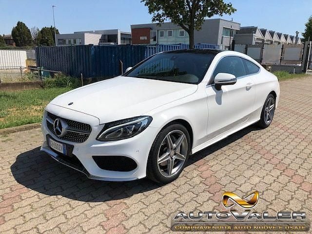 Usata Mercedes C180 Premium 156 CV (114 kW) 2016 Bianco Coupé