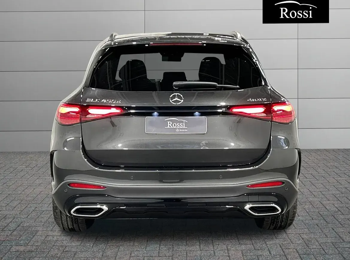 Nuevo Mercedes GLC450 367 CV (269 kW) 2025 Negro